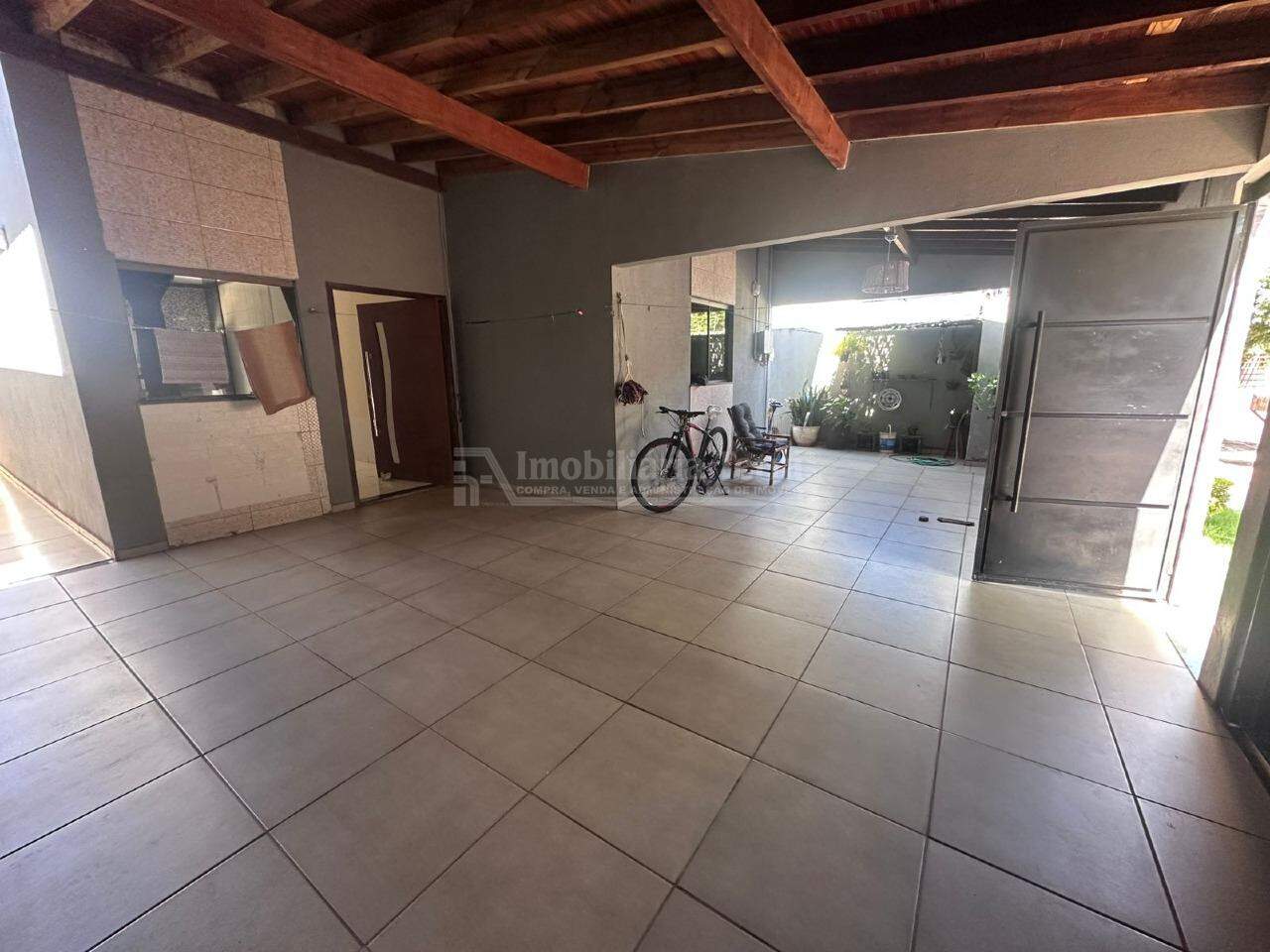 Casa com 3 quartos sendo 1 suíte no Flor de Maio em Dourados/MS — foto 4