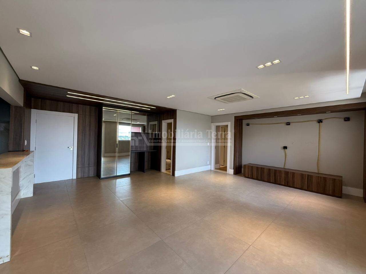 Apartamento com 3 quartos no Vila Planalto em Dourados/MS — foto 2