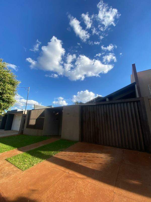 Casa com 3 quartos sendo 1 suíte no Santa Fé em Dourados/MS — foto 2