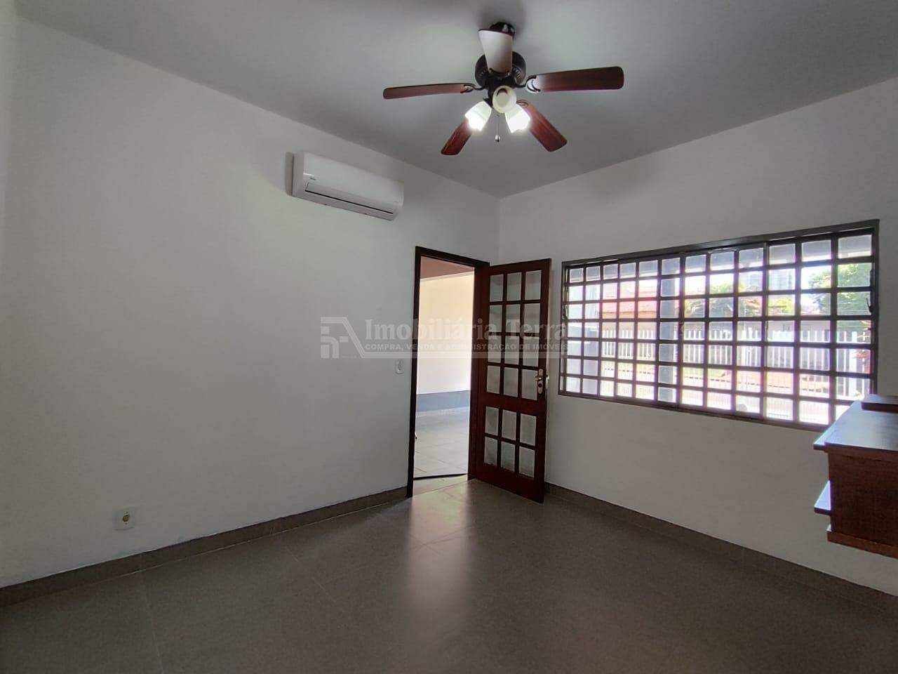 Casa com 3 quartos sendo 1 suíte no Jardim Climax em Dourados/MS — foto 3