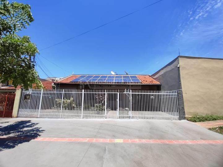 Casa com 3 quartos sendo 1 suíte no Jardim Climax em Dourados/MS — foto 1
