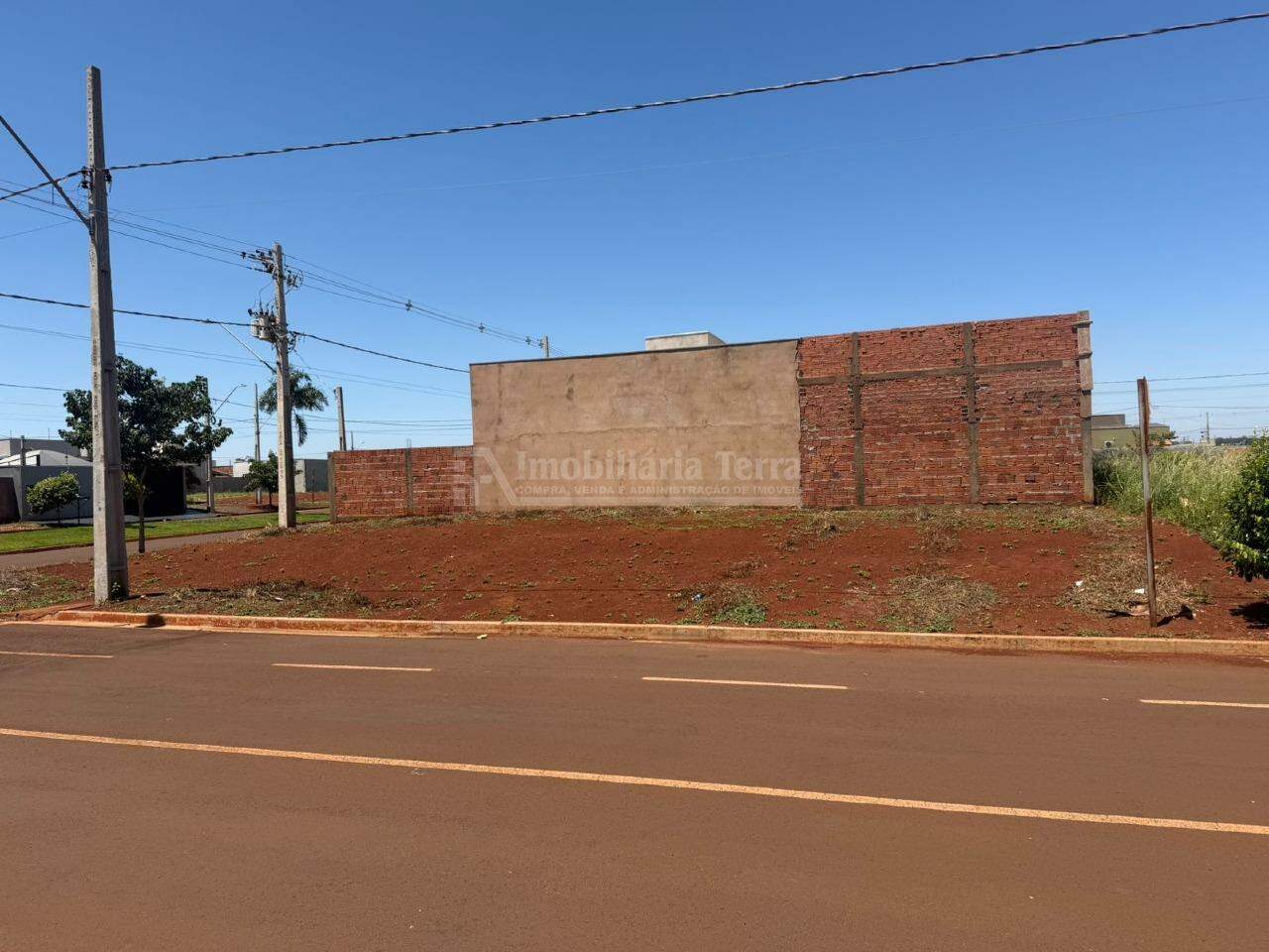 Terreno/Lote no Vival dos Ipês IV em Dourados/MS — foto 1