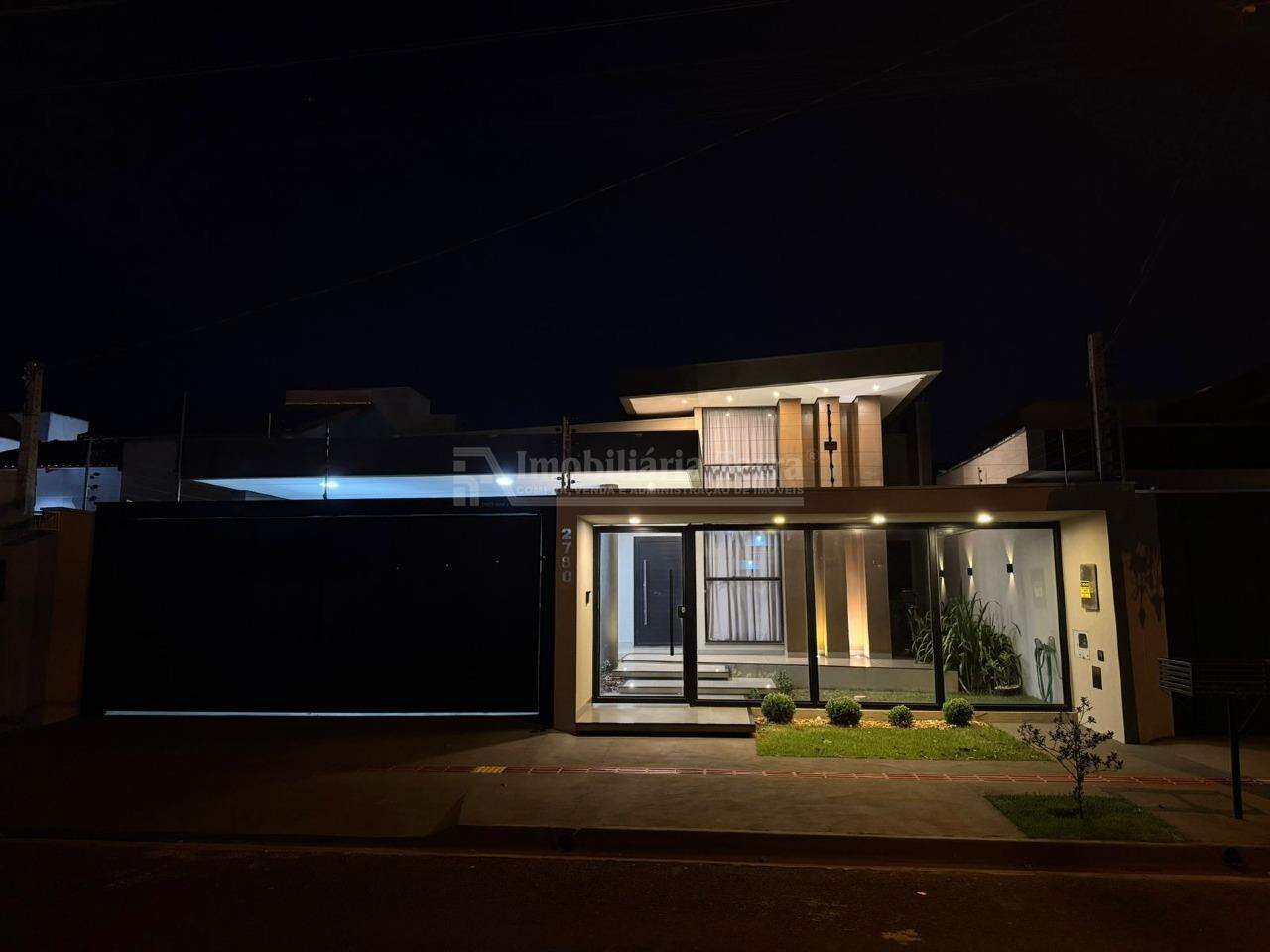 Casa no Jardim Cristhais, foto 1 de 15
