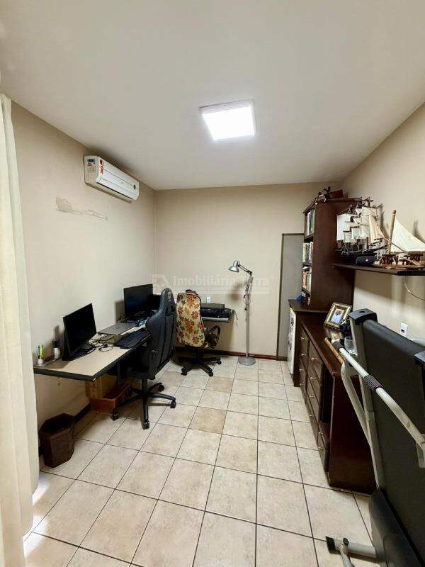 Casa com 3 quartos sendo 3 suítes no COHAB II em Dourados/MS — foto 11