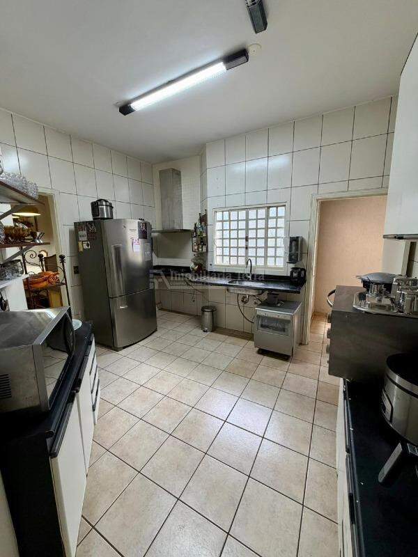 Casa com 3 quartos sendo 3 suítes no COHAB II em Dourados/MS — foto 4