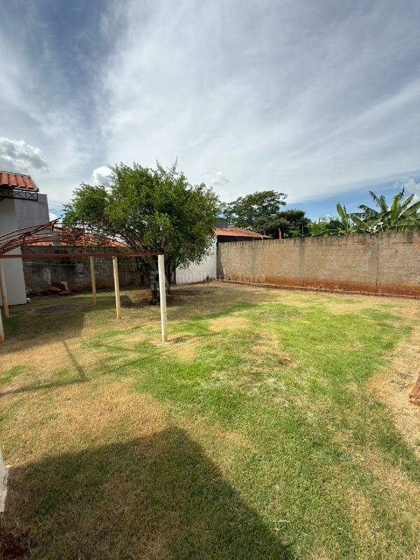 Casa com 3 quartos sendo 1 suíte no Vila Esperança em Dourados/MS — foto 21