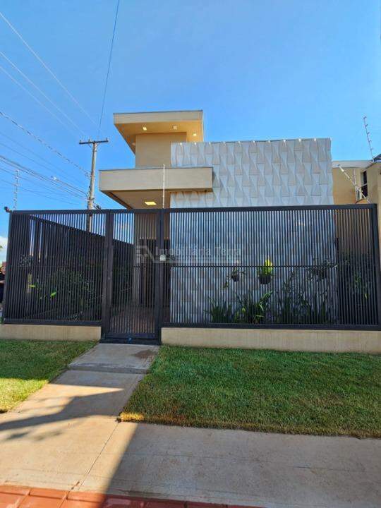 Casa com 3 quartos no Monte Carlo em Dourados/MS