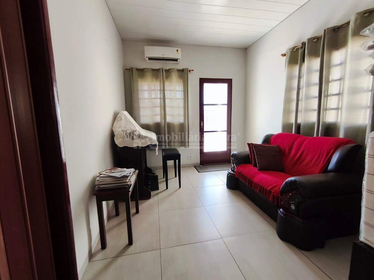 Casa com 4 quartos sendo 2 suítes no Jardim Água Boa em Dourados/MS — foto 6