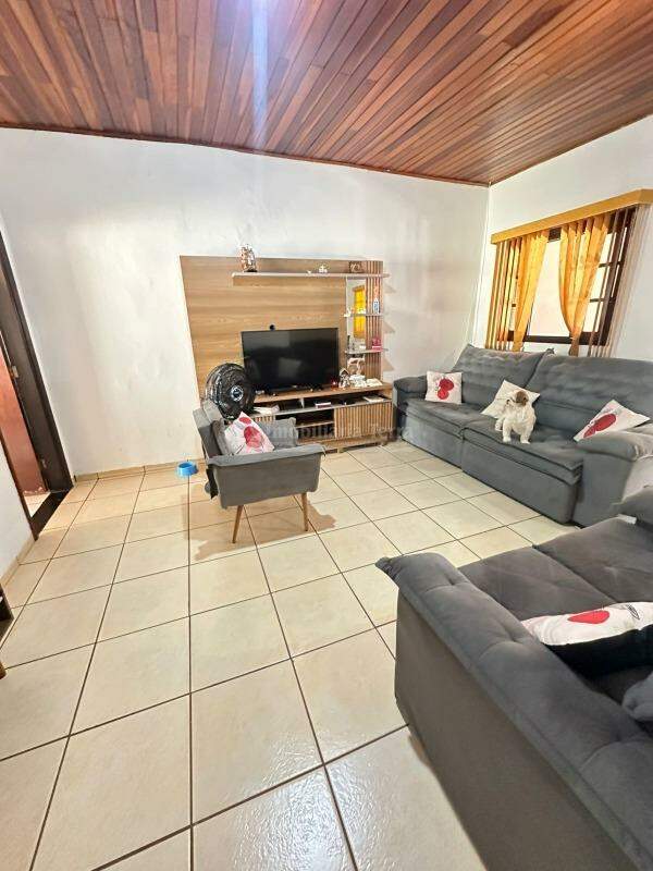 Casa com 3 quartos no Bnh I Plano em Dourados/MS — foto 5