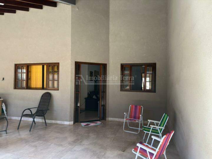 Casa com 3 quartos no Bnh I Plano em Dourados/MS — foto 4