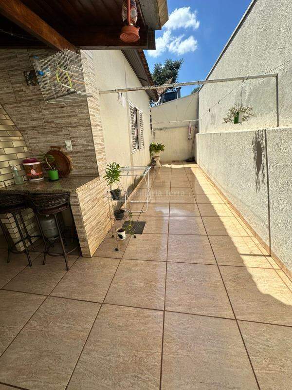 Casa com 3 quartos no Bnh I Plano em Dourados/MS — foto 11