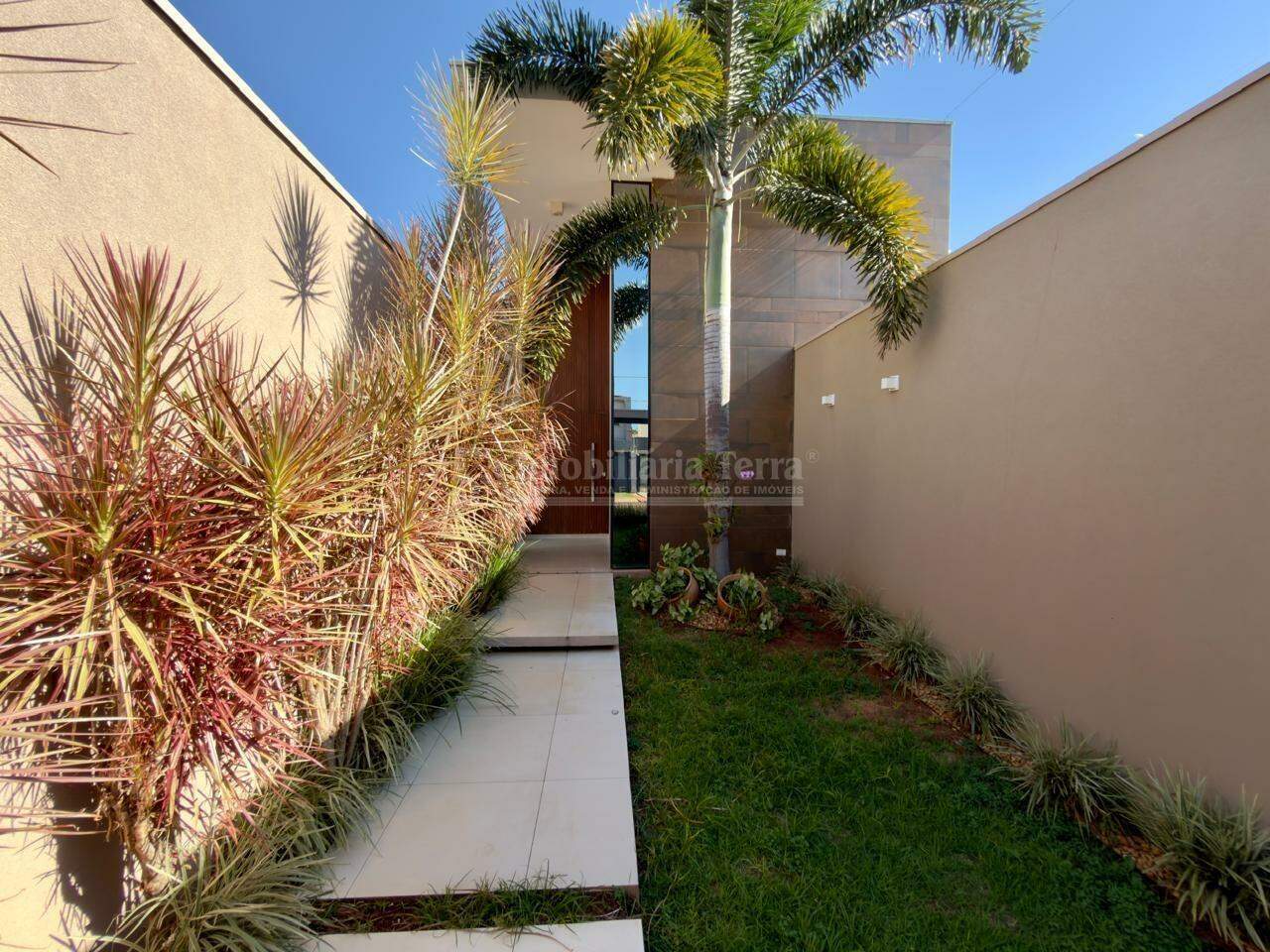 Casa em Santa Fé, foto 2 de 21