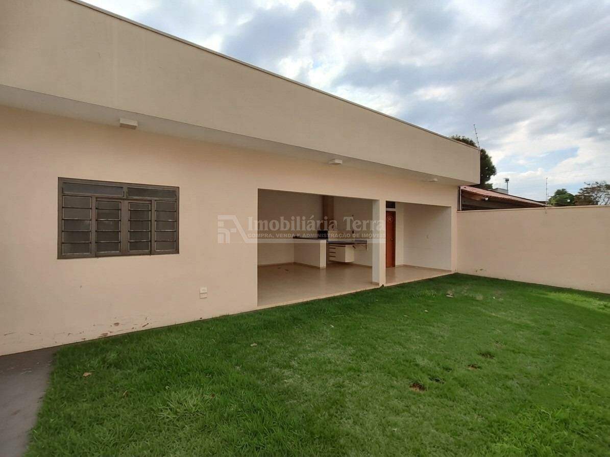 Casa com 4 quartos sendo 3 suítes no Vila Aurora em Dourados/MS — foto 15