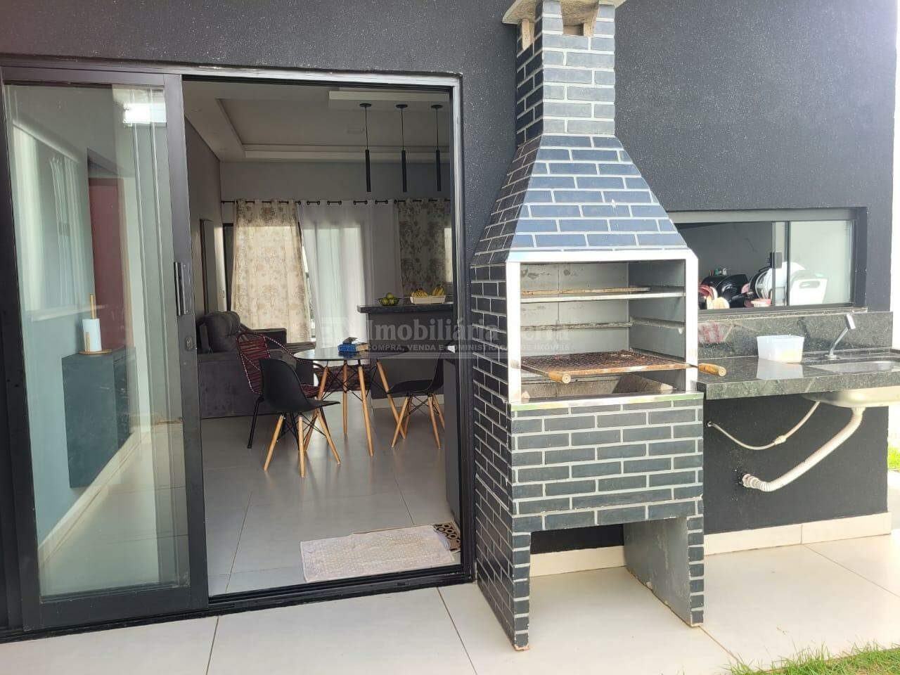 Casa com 3 quartos sendo 1 suíte no Cidade Jardim II em Dourados/MS — foto 11