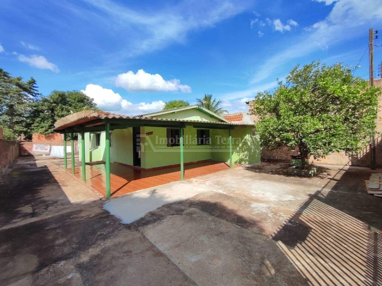 Casa com 2 quartos sendo 1 suíte no Jardim Santa Maria em Dourados/MS — foto 2