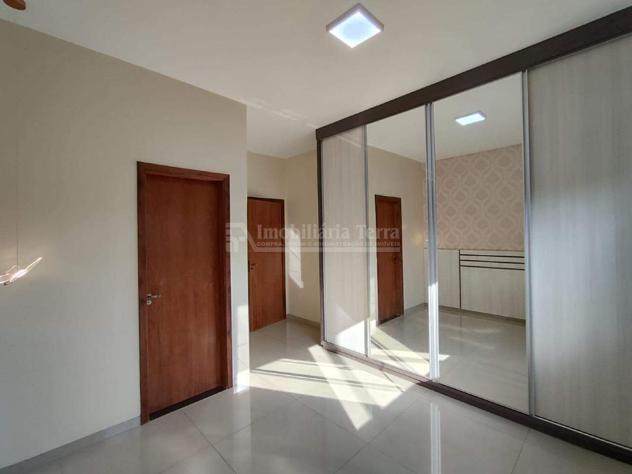 Casa com 3 quartos sendo 1 suíte no Flor de Maio em Dourados/MS — foto 5