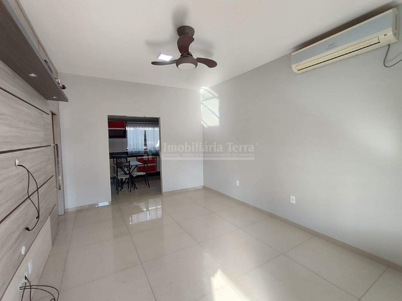 Casa com 3 quartos sendo 1 suíte no Flor de Maio em Dourados/MS — foto 3