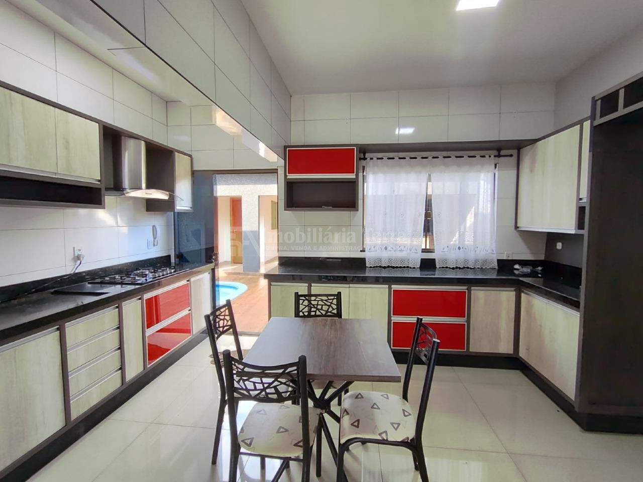 Casa com 3 quartos sendo 1 suíte no Flor de Maio em Dourados/MS — foto 4
