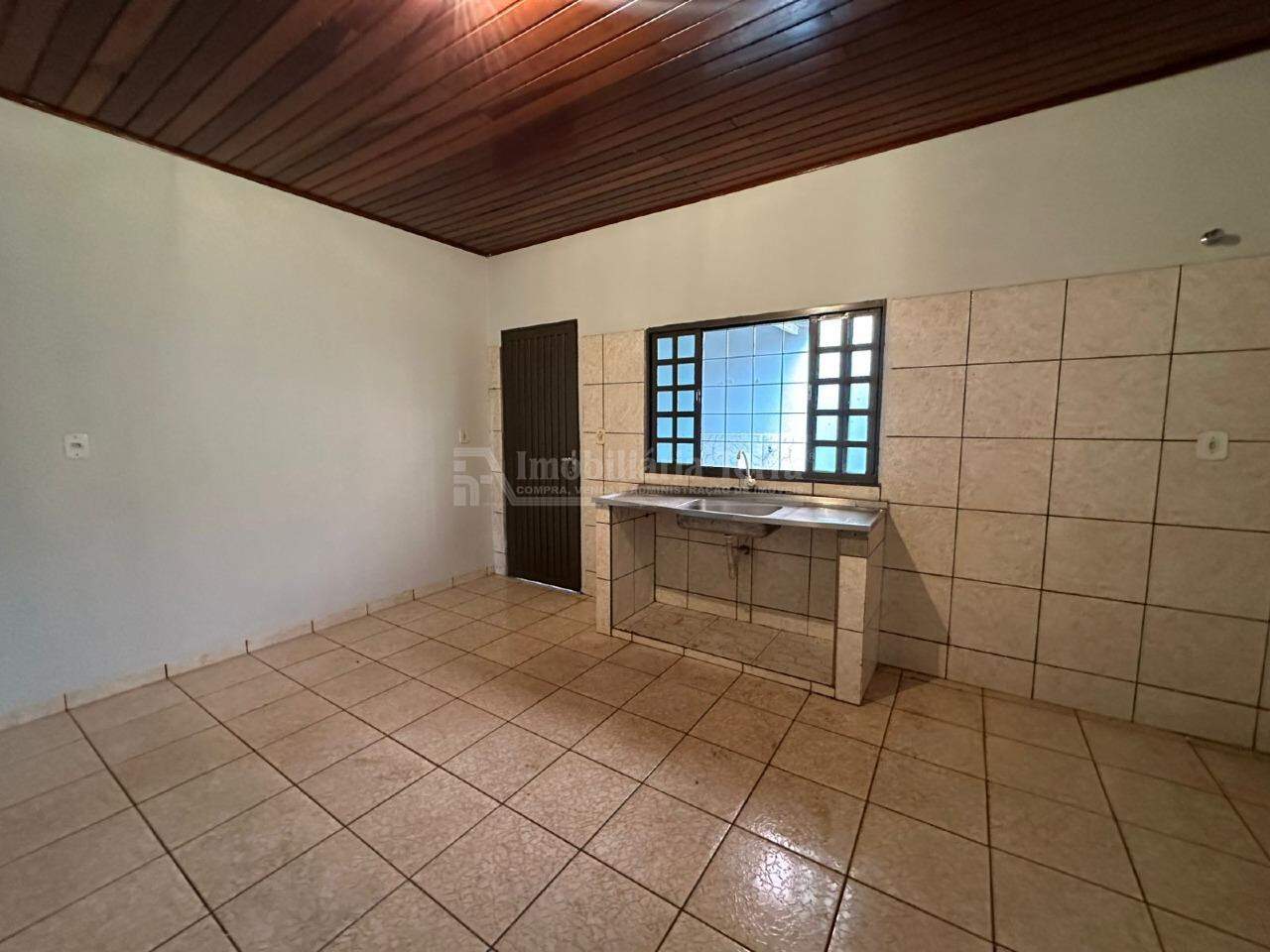 Casa com 3 quartos sendo 1 suíte no Parque Do Lago II em Dourados/MS — foto 3