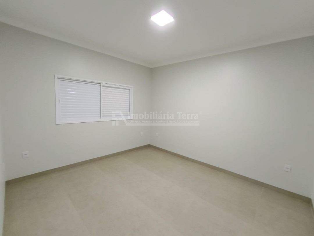 Casa no Jardim Cristhais, foto 9 de 14