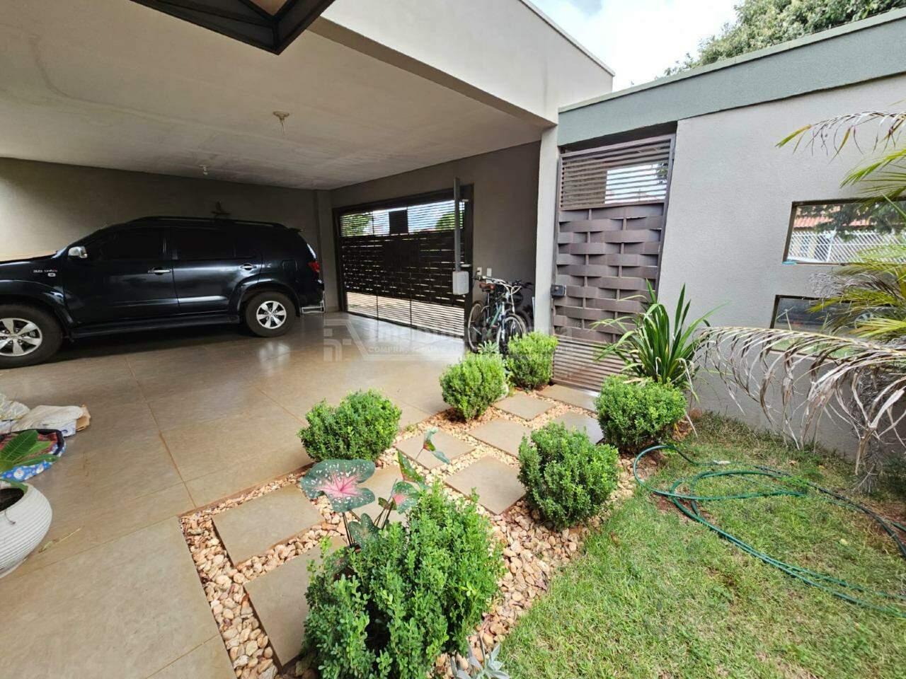Casa no Parque Alvorada, foto 2 de 14