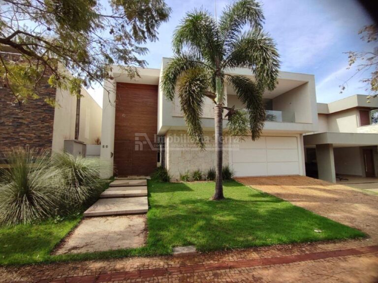 Casa com 3 quartos sendo 3 suítes no Ecoville I em Dourados/MS
