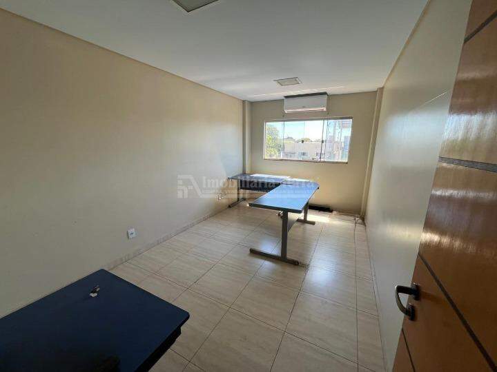 Comercial no Jardim Rasslem, foto 8 de 17