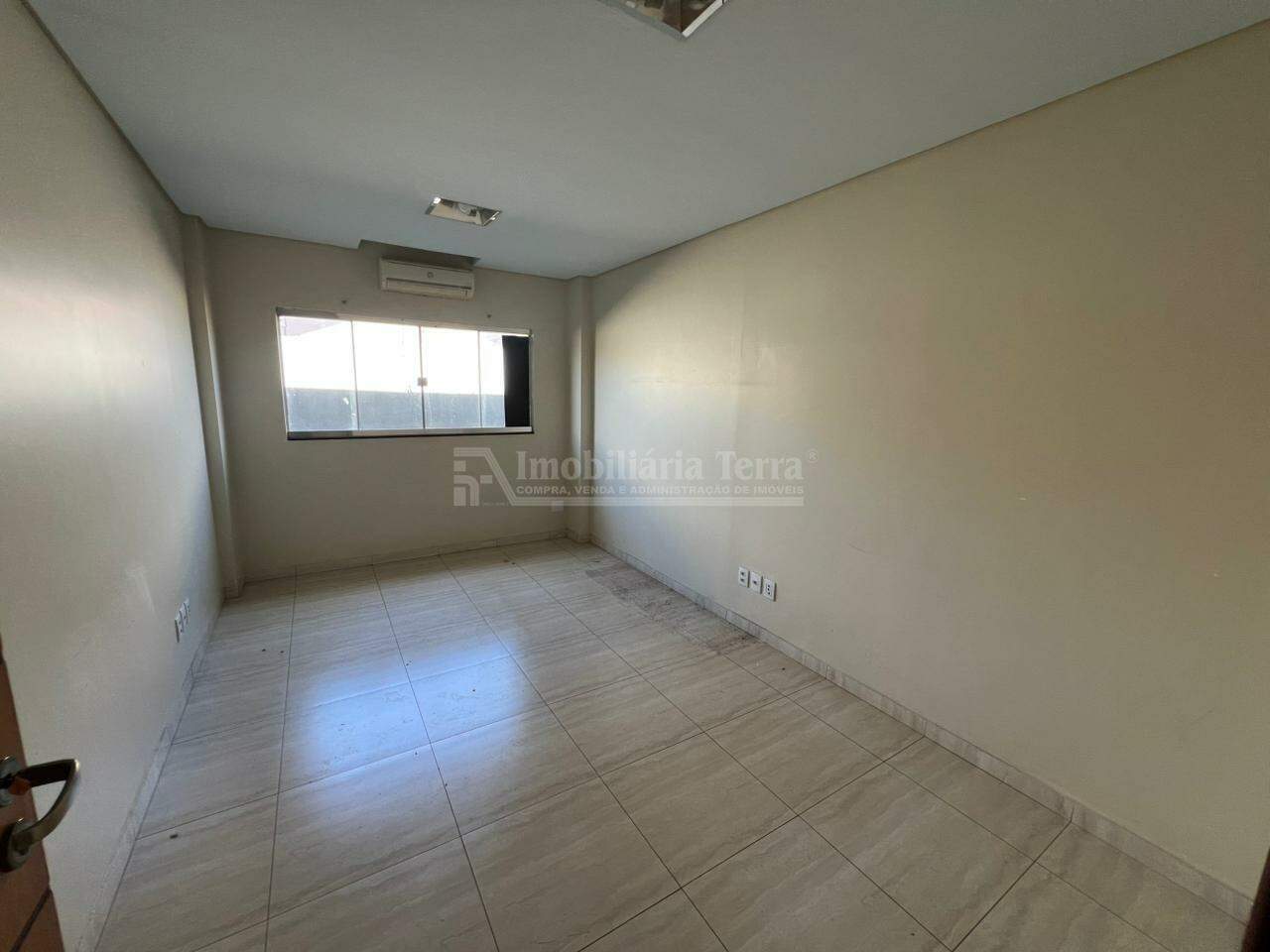 Comercial no Jardim Rasslem, foto 11 de 17