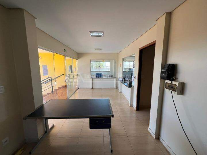 Comercial no Jardim Rasslem, foto 4 de 17