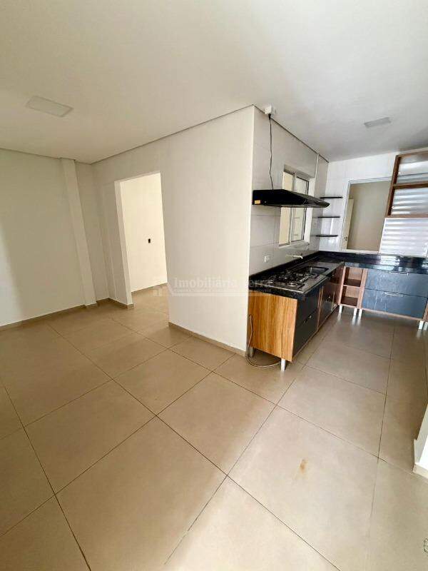 Casa no Jardim Novo Horizonte, foto 3 de 11