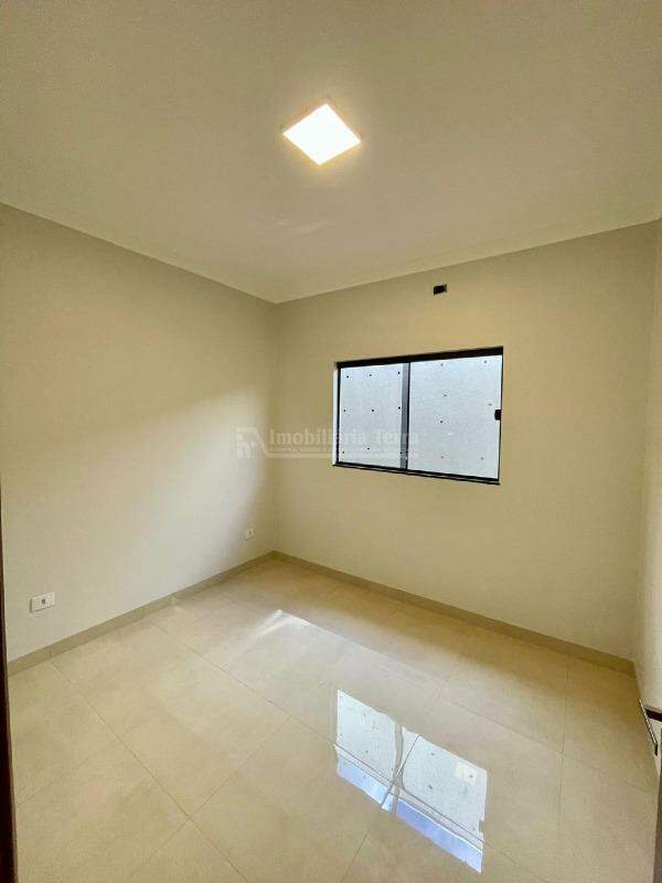 Casa com 3 quartos sendo 1 suíte no Jardim Água Boa em Dourados/MS — foto 12