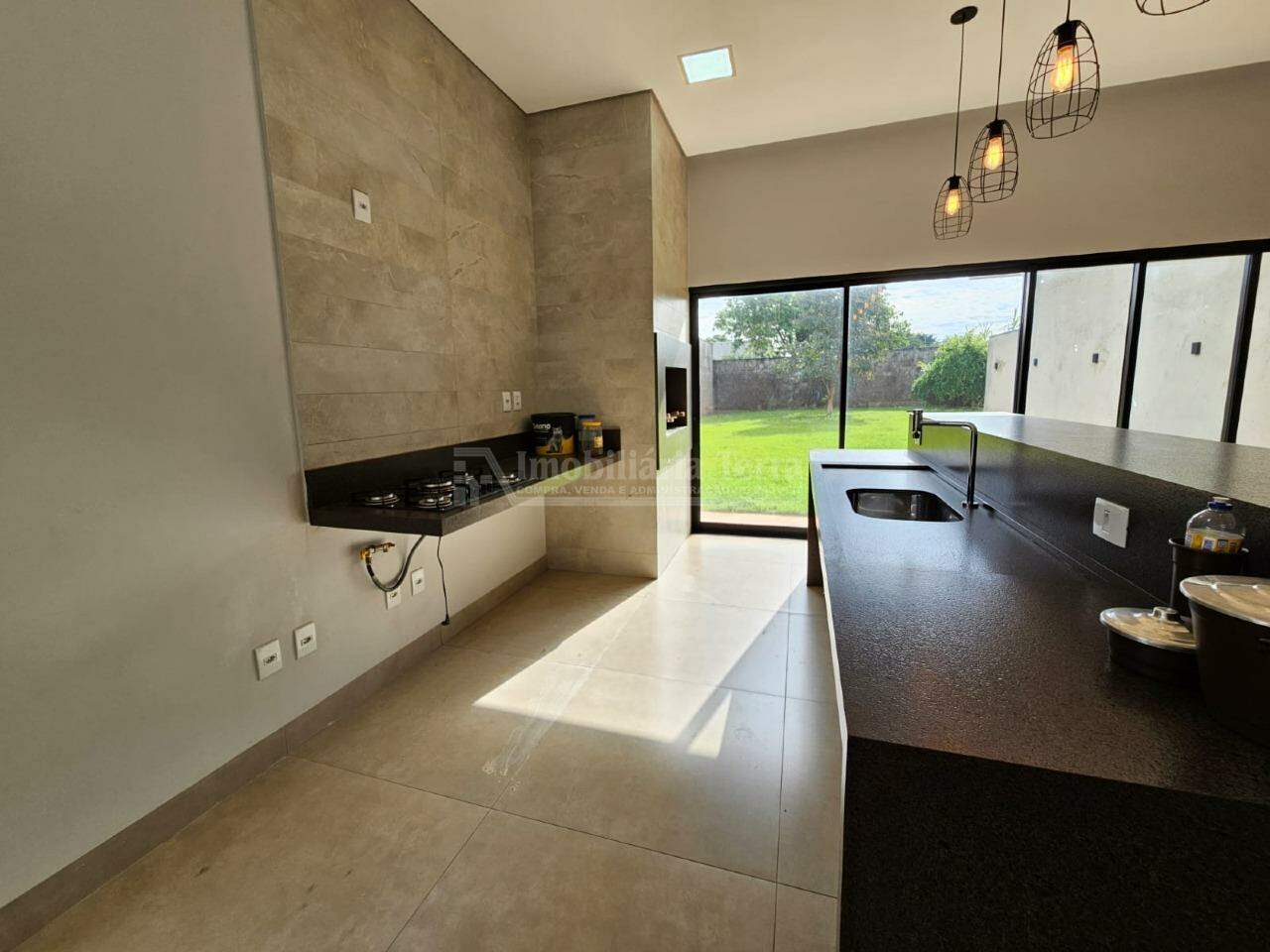 Casa com 3 quartos sendo 1 suíte no Altos Do Indaiá em Dourados/MS — foto 18