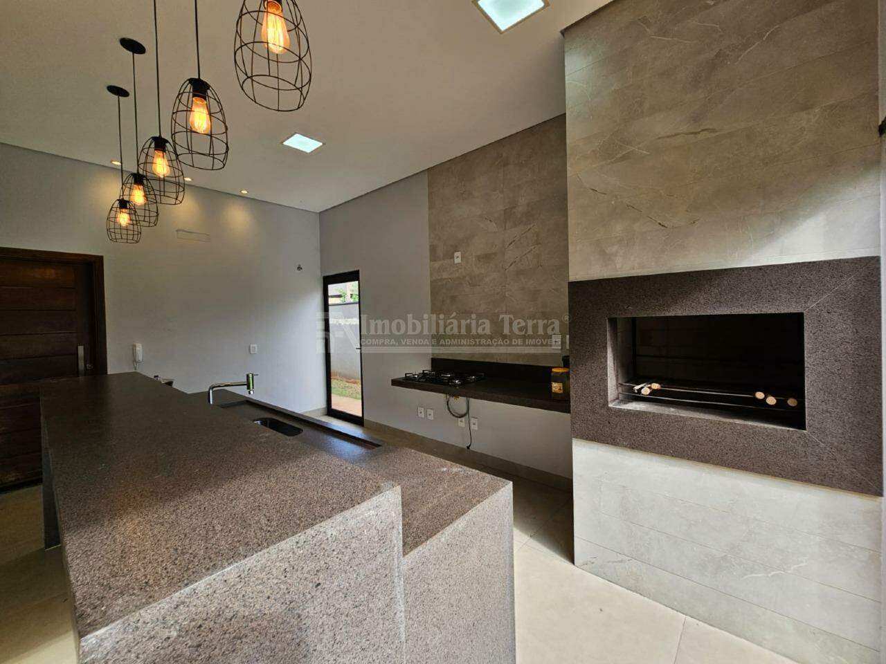 Casa com 3 quartos sendo 1 suíte no Altos Do Indaiá em Dourados/MS — foto 19