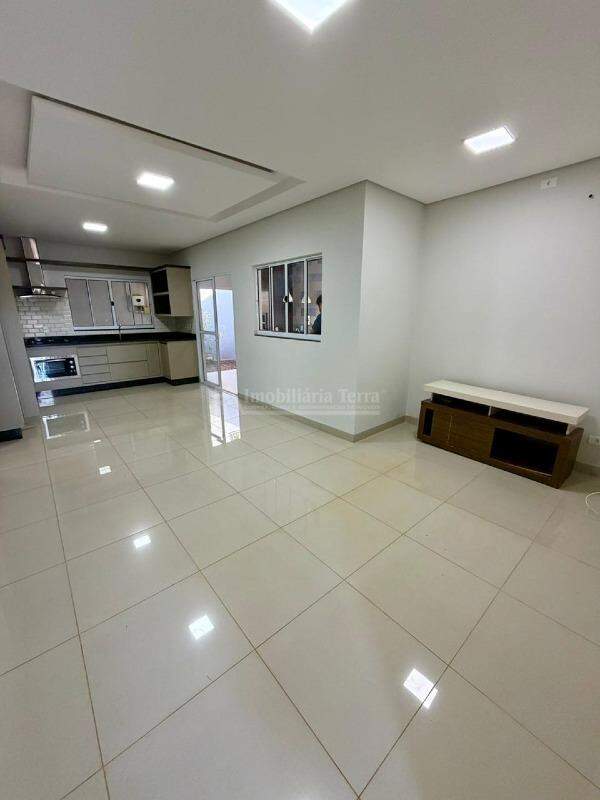 Casa com 3 quartos sendo 1 suíte no Santa Fé em Dourados/MS — foto 6