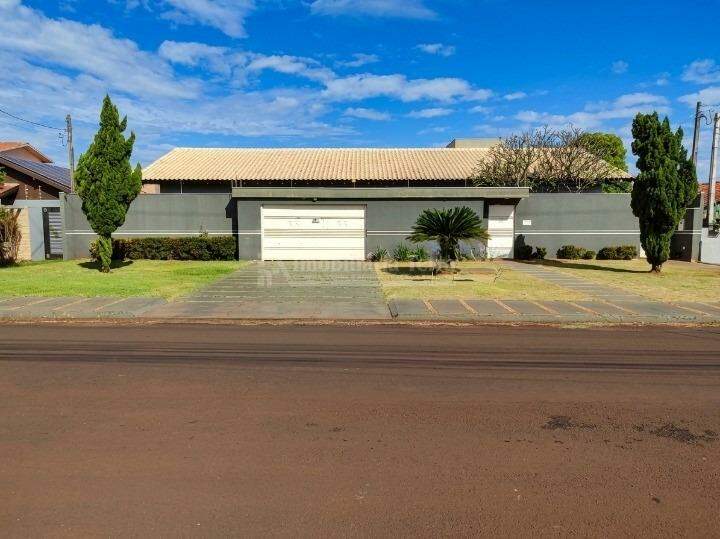 Casa com 3 quartos no Vila Planalto em Dourados/MS