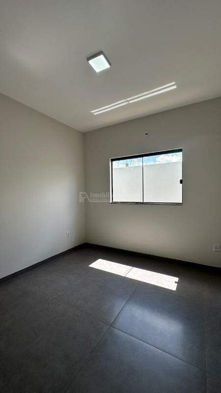 Casa com 3 quartos sendo 1 suíte no Monte Carlo em Dourados/MS — foto 8