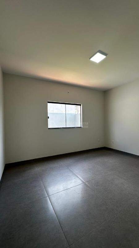 Casa com 3 quartos sendo 1 suíte no Monte Carlo em Dourados/MS — foto 7