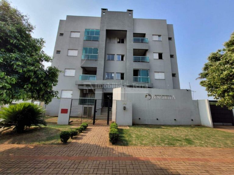 Apartamento com 2 quartos no Jardim Universitário em Dourados/MS