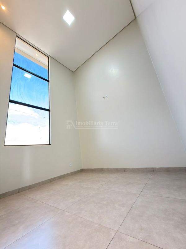 Casa com 3 quartos sendo 1 suíte no Cidade Jardim I em Dourados/MS — foto 4