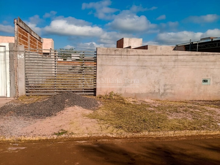Terreno/Lote no Cidade Jardim I em Dourados/MS