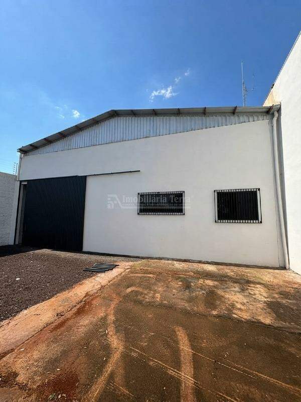 Salão Comercial no Jardim Florida I em Dourados/MS