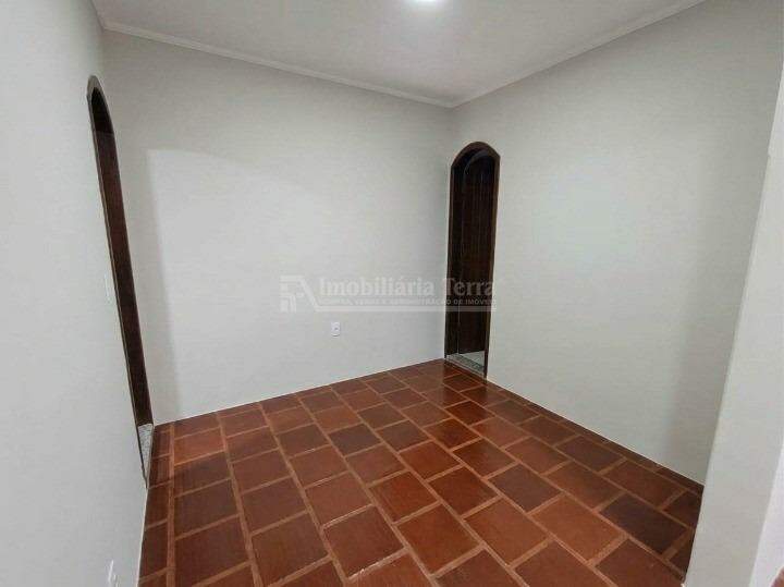Casa com 4 quartos sendo 3 suítes no Jardim Central em Dourados/MS — foto 10