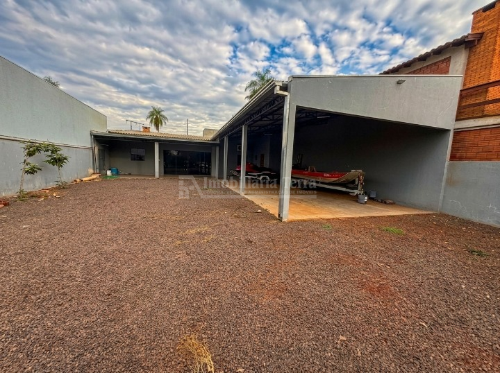 Imóvel Comercial com 2 quartos no Zona Rural em Dourados/MS