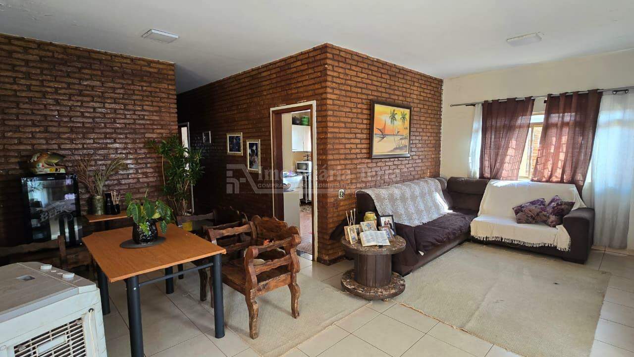 Casa com 3 quartos sendo 1 suíte no Vila Helena em Dourados/MS — foto 6