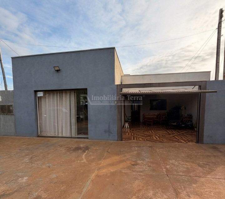 Casa com 4 quartos no Centro em Dourados/MS