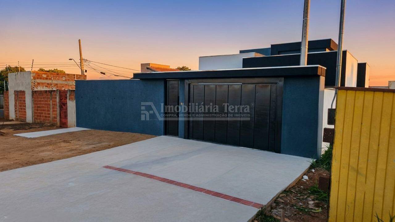 Casa com 3 quartos no Cidade Jardim I em Dourados/MS — foto 2