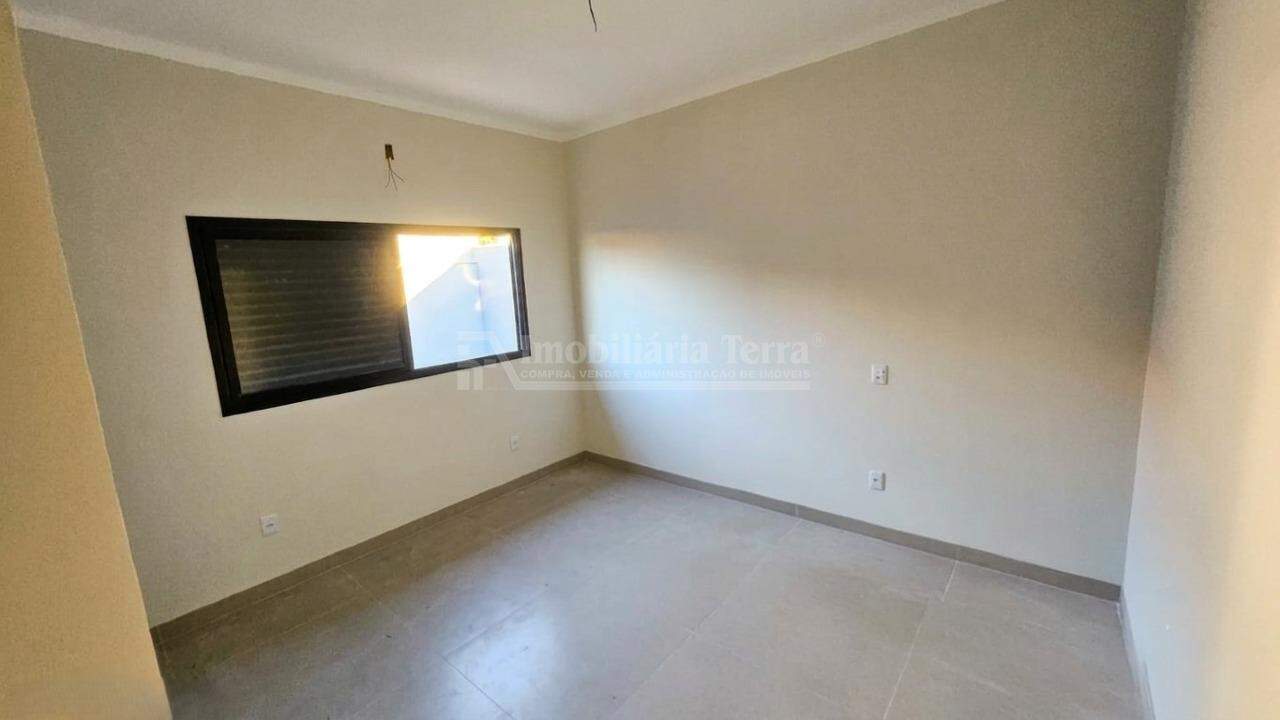 Casa com 3 quartos no Cidade Jardim I em Dourados/MS — foto 8