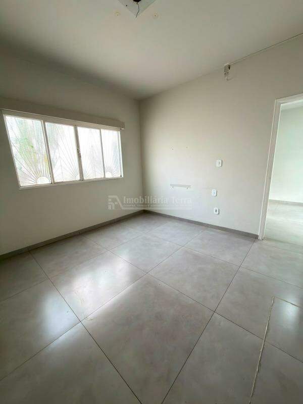 Sala Comercial com 5 quartos no Centro em Dourados/MS — foto 3