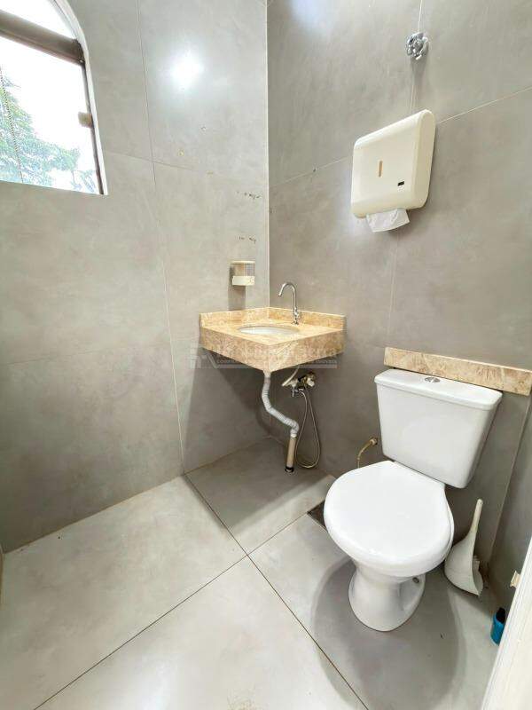 Sala Comercial com 5 quartos no Centro em Dourados/MS — foto 10
