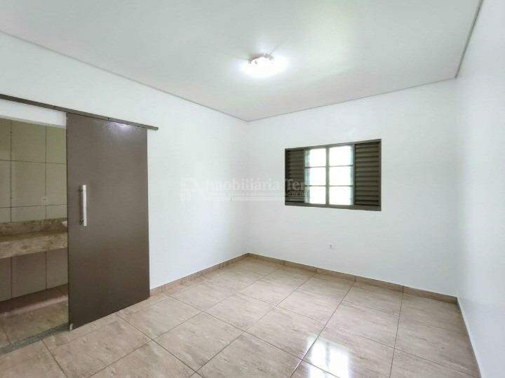 Casa com 3 quartos sendo 1 suíte no Parque Do Lago II em Dourados/MS — foto 14